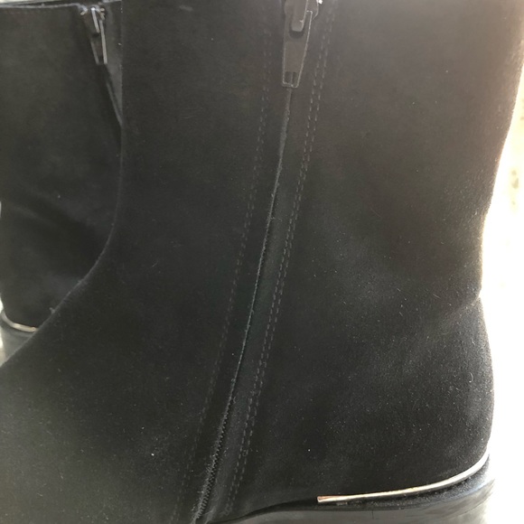 Mens Steve Madden suede boots. - Picture 4 of 6